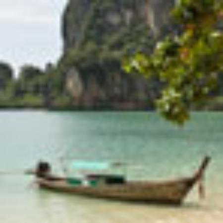 HuangJia Guilin Rice Noddle